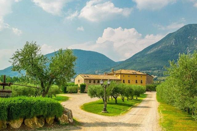 Tenuta La Presa Garda Vinothek Munzert